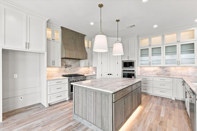 2140 Gage Road, Lavon, TX 75166