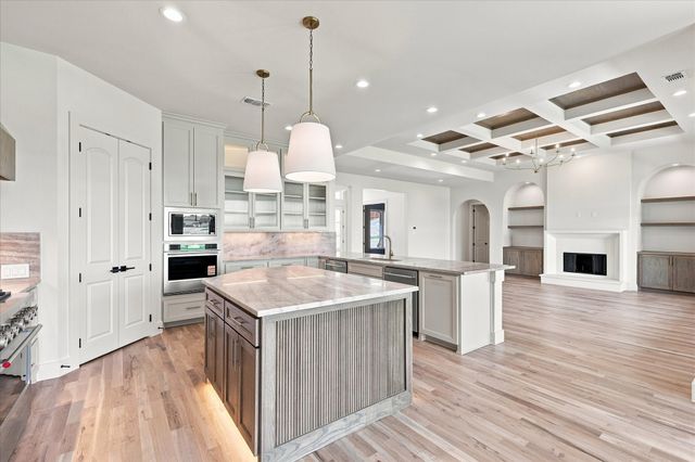 2140 Gage Road, Lavon, TX 75166