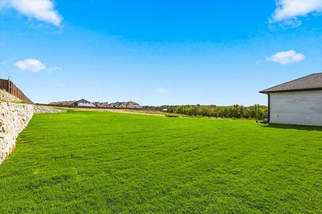 2140 Gage Road, Lavon, TX 75166