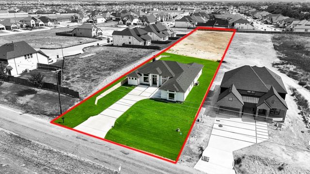 2140 Gage Road, Lavon, TX 75166