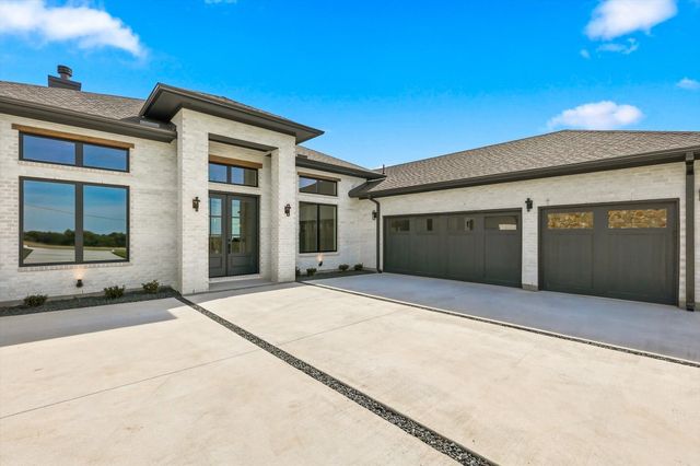 2140 Gage Road, Lavon, TX 75166