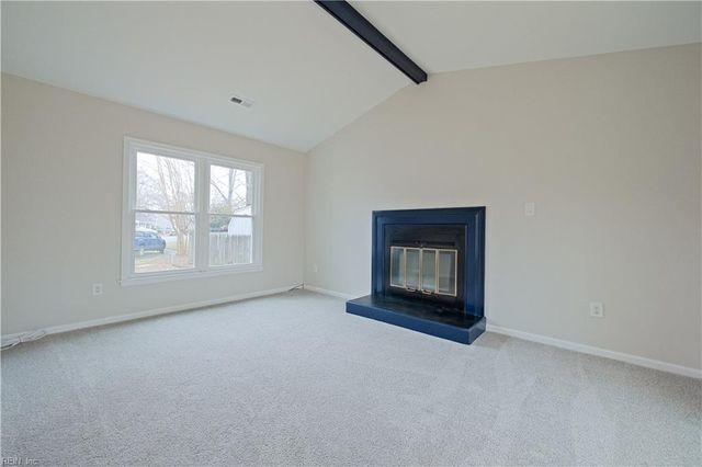 171 King Richard PL, Newport News, VA 23602