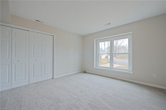 171 King Richard PL, Newport News, VA 23602