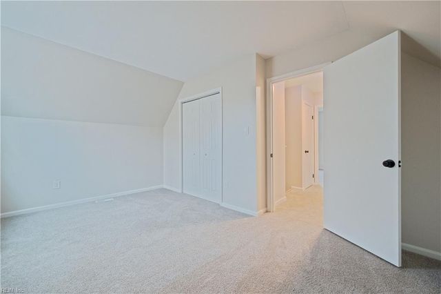 171 King Richard PL, Newport News, VA 23602