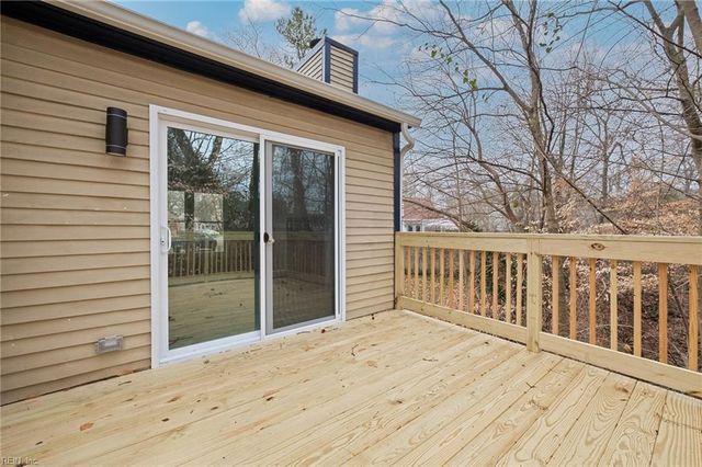 171 King Richard PL, Newport News, VA 23602