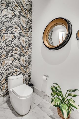 230 W Mcintyre St, Key Biscayne, FL 33149