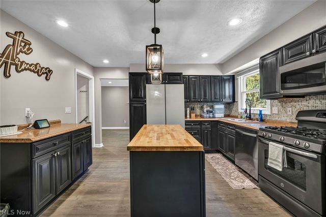 3352 Concord Drive, Brunswick, OH 44212