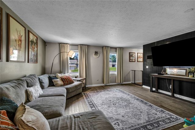 3352 Concord Drive, Brunswick, OH 44212