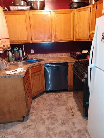 2600 Roanoke AVE, Portsmouth, VA 23704