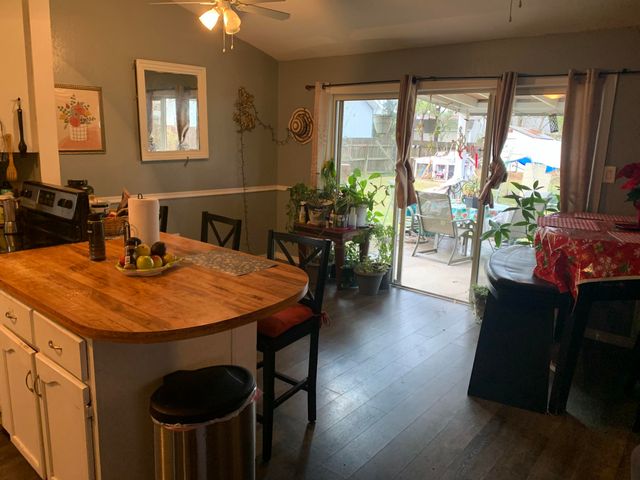 2105 Seagrape Drive, Navarre, FL 32566