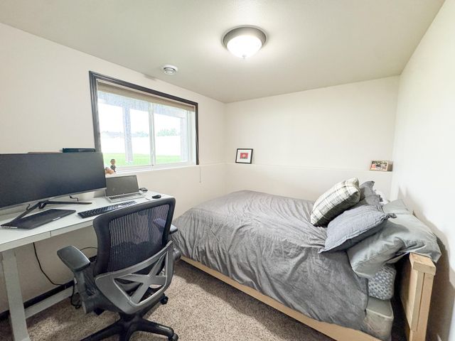 4551 15th Street S, Moorhead, MN 56560