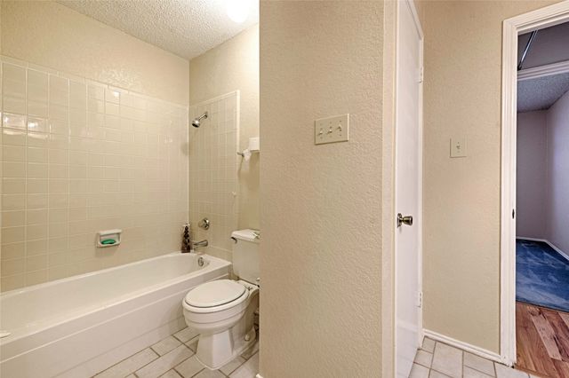 923 Courtney Dr., Mesquite, TX 75150