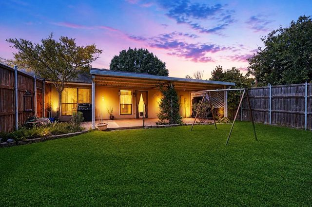 923 Courtney Dr., Mesquite, TX 75150