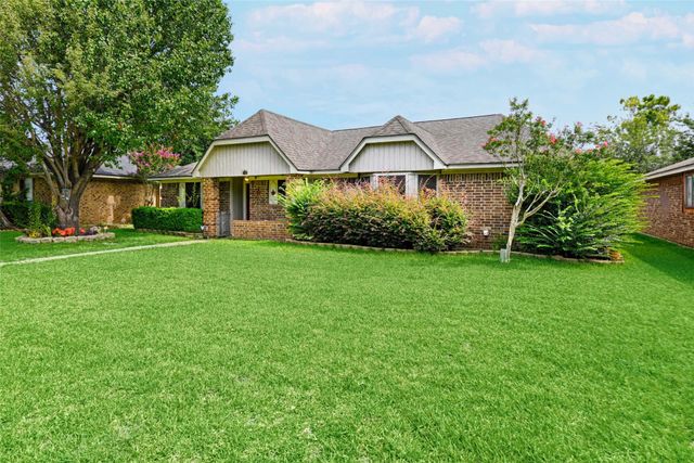923 Courtney Dr., Mesquite, TX 75150
