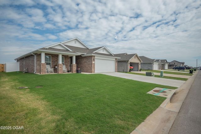 313 Molly Dean Drive, Duenweg, MO 64841