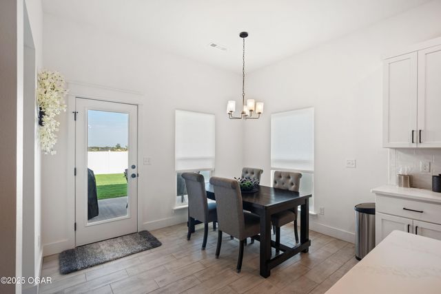 313 Molly Dean Drive, Duenweg, MO 64841