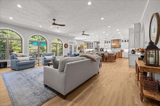 1013 Harris RD, Virginia Beach, VA 23452
