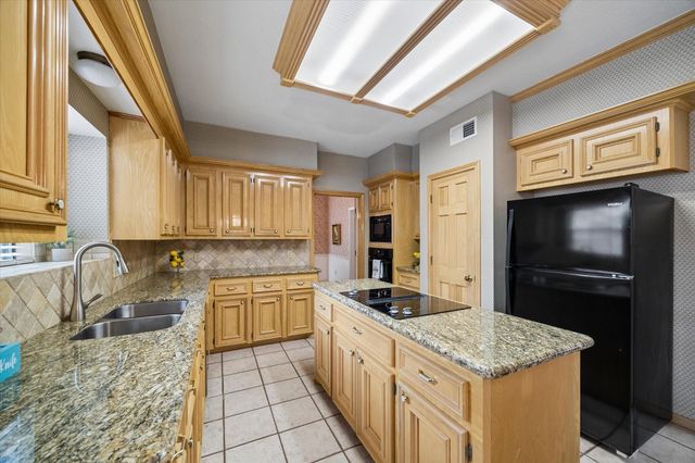 5623 Spring Lodge Drive, Houston, TX 77345