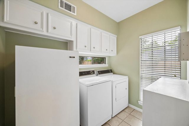 5623 Spring Lodge Drive, Houston, TX 77345