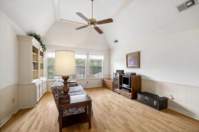 5623 Spring Lodge Drive, Houston, TX 77345