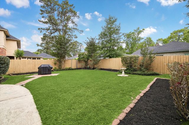 5623 Spring Lodge Drive, Houston, TX 77345