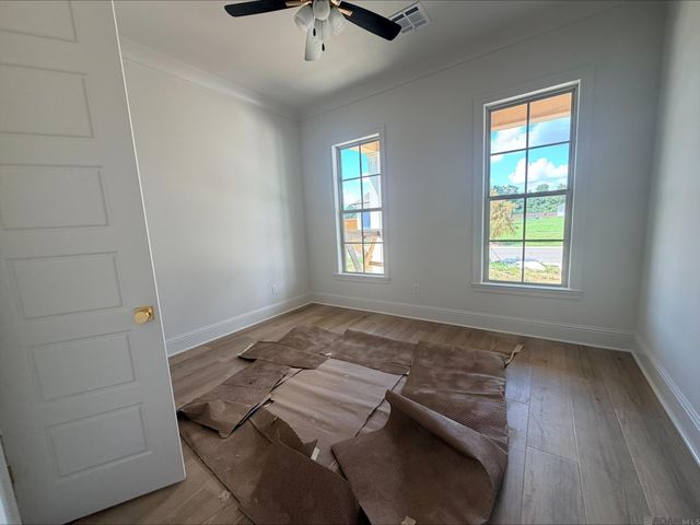 8643 Greenbrier Cove Rd, Baton Rouge, LA 70817