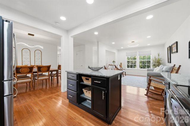 4536 Kings Court, Hickory, NC 28602
