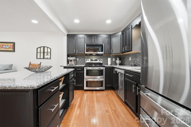 4536 Kings Court, Hickory, NC 28602