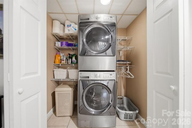 4536 Kings Court, Hickory, NC 28602