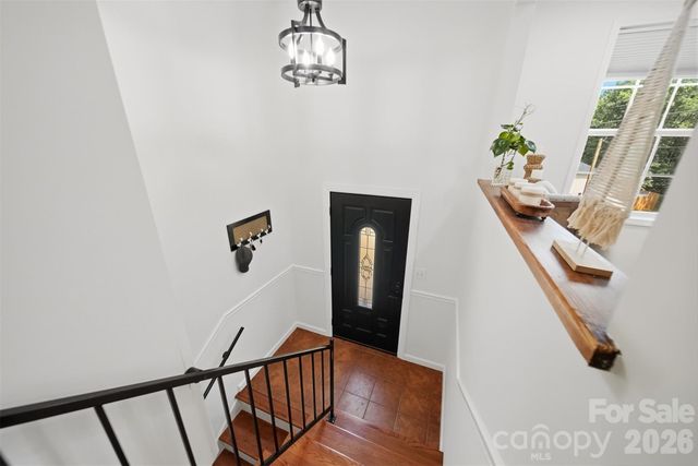 4536 Kings Court, Hickory, NC 28602