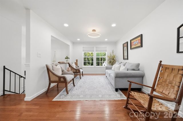 4536 Kings Court, Hickory, NC 28602
