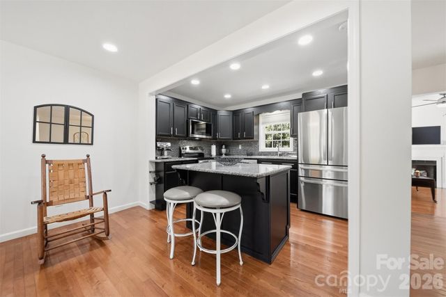 4536 Kings Court, Hickory, NC 28602