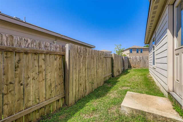 213 DENSON LN #6D LN, Jarrell, TX 76537