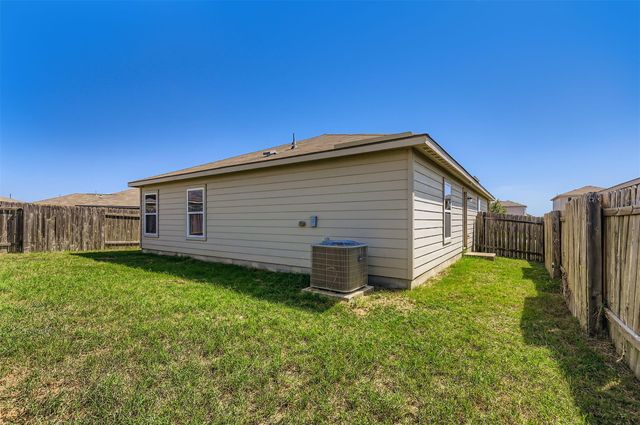 213 DENSON LN #6D LN, Jarrell, TX 76537