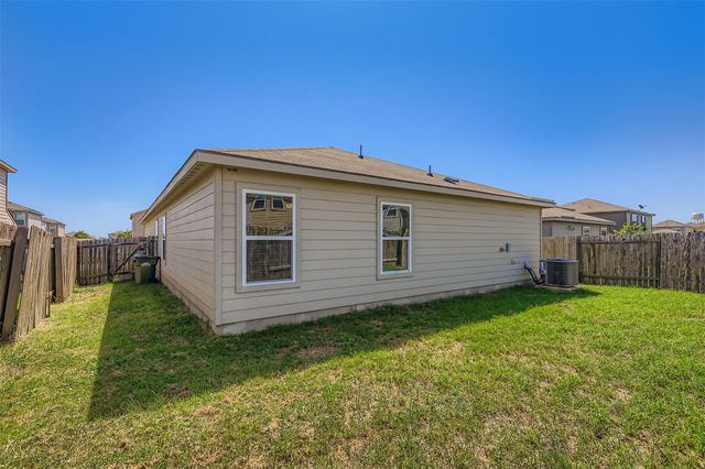 213 DENSON LN #6D LN, Jarrell, TX 76537
