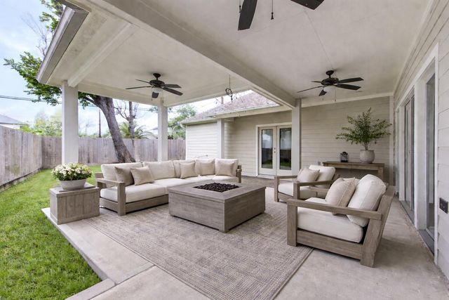 1713 Reverse Street, Houston, TX 77055