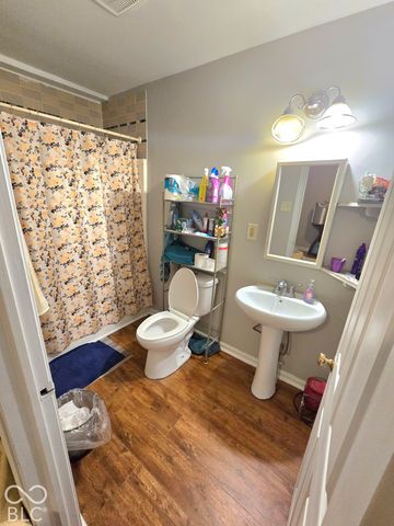 2441 N Goodlet Avenue, Indianapolis, IN 46222
