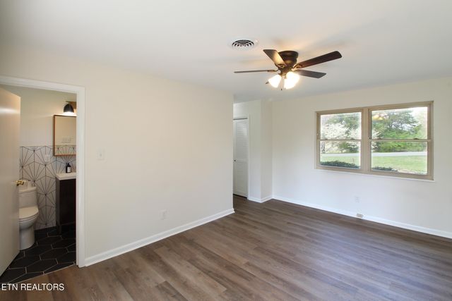 6148 Kirbury Lane, Knoxville, TN 37909