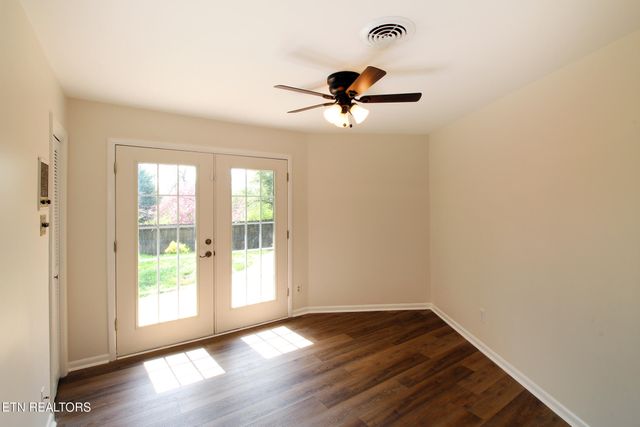 6148 Kirbury Lane, Knoxville, TN 37909