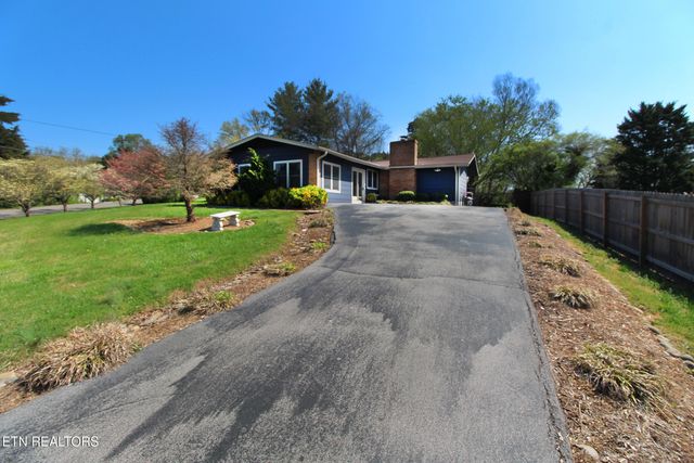 6148 Kirbury Lane, Knoxville, TN 37909