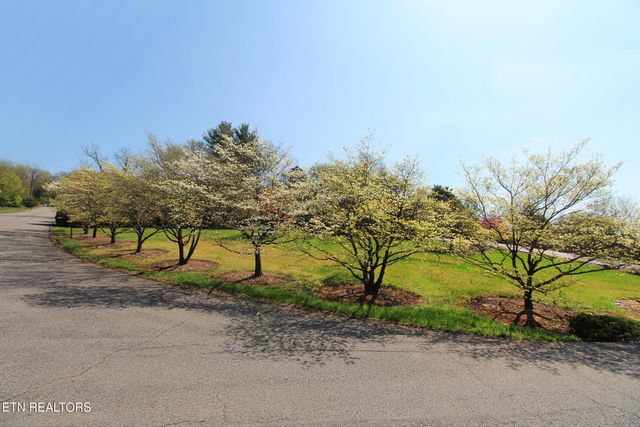 6148 Kirbury Lane, Knoxville, TN 37909
