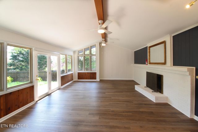 6148 Kirbury Lane, Knoxville, TN 37909