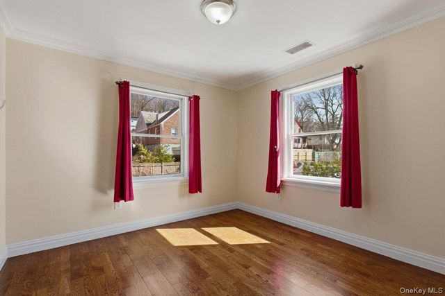 246 Tibbetts Road, Yonkers, NY 10705