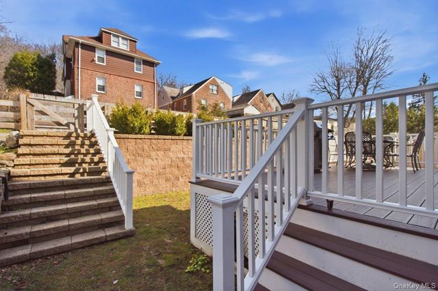 246 Tibbetts Road, Yonkers, NY 10705