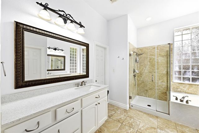 1385 Pine Forest CIR, Round Rock, TX 78665