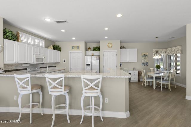 16171 W EAGLE RIDGE Drive, Surprise, AZ 85374