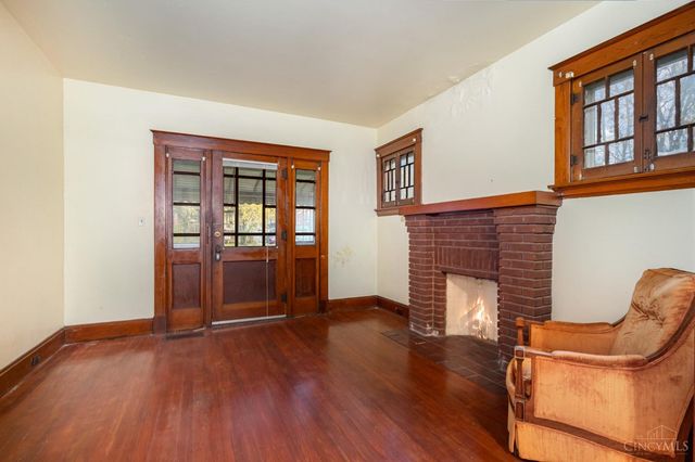 3631 W 8th Street, Cincinnati, OH 45205