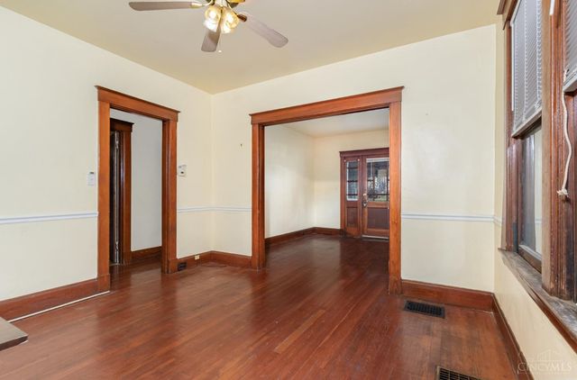 3631 W 8th Street, Cincinnati, OH 45205