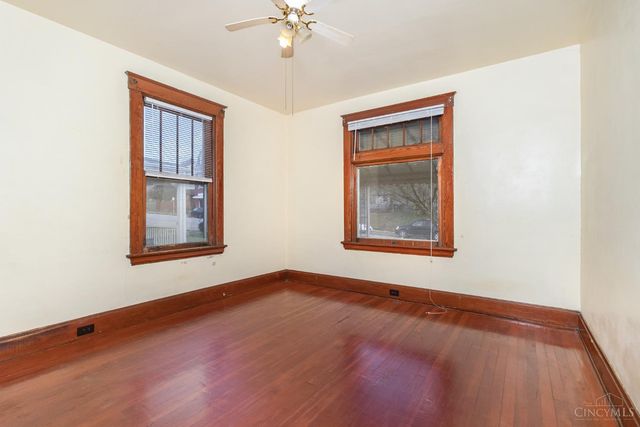 3631 W 8th Street, Cincinnati, OH 45205