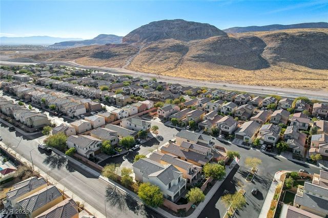 9306 Goldenbush Court, Las Vegas, NV 89148